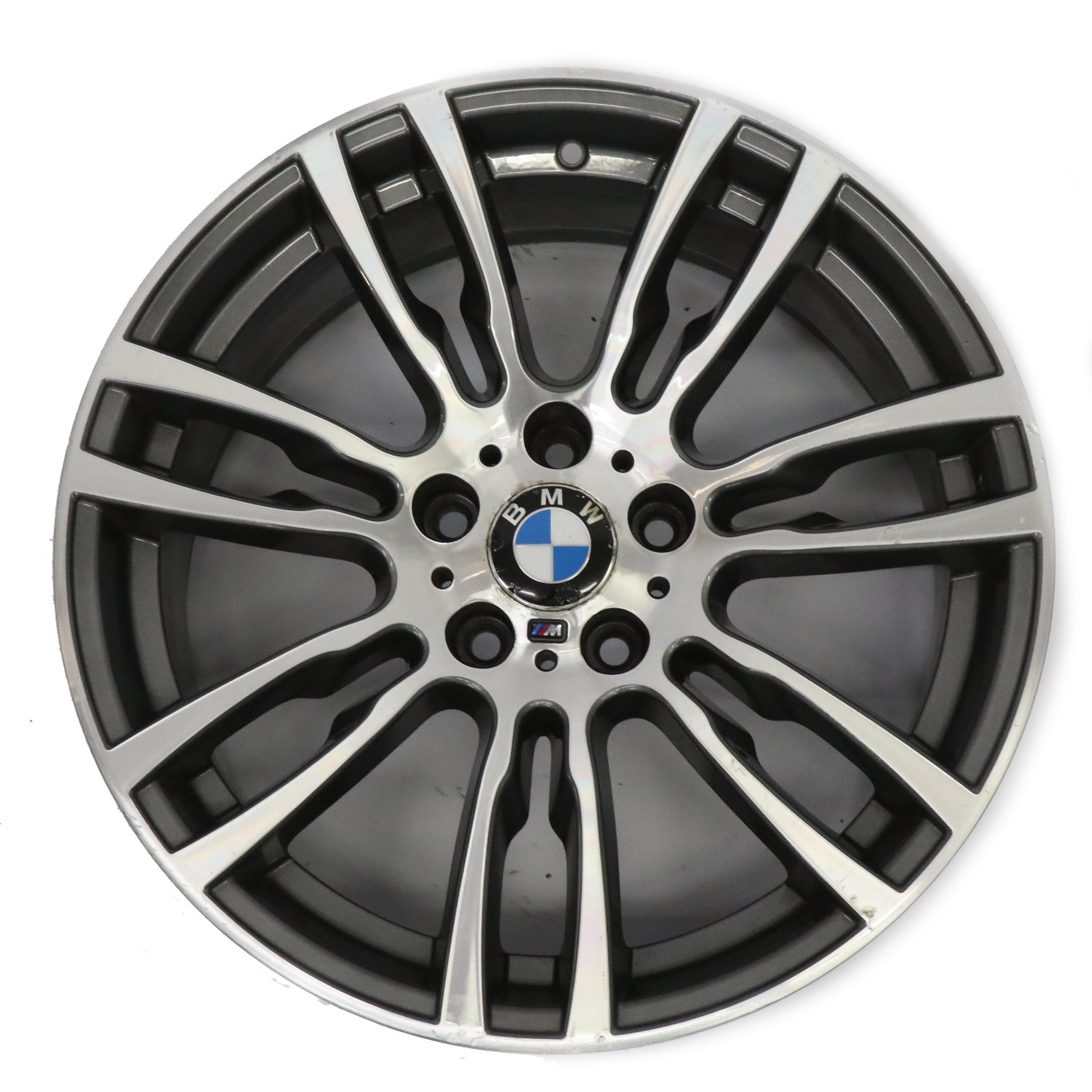 BMW F30 F31 F32 Ferricgrau Jantes Alu Alliage 19" 8J Et :36 M Rayons Etoile 403