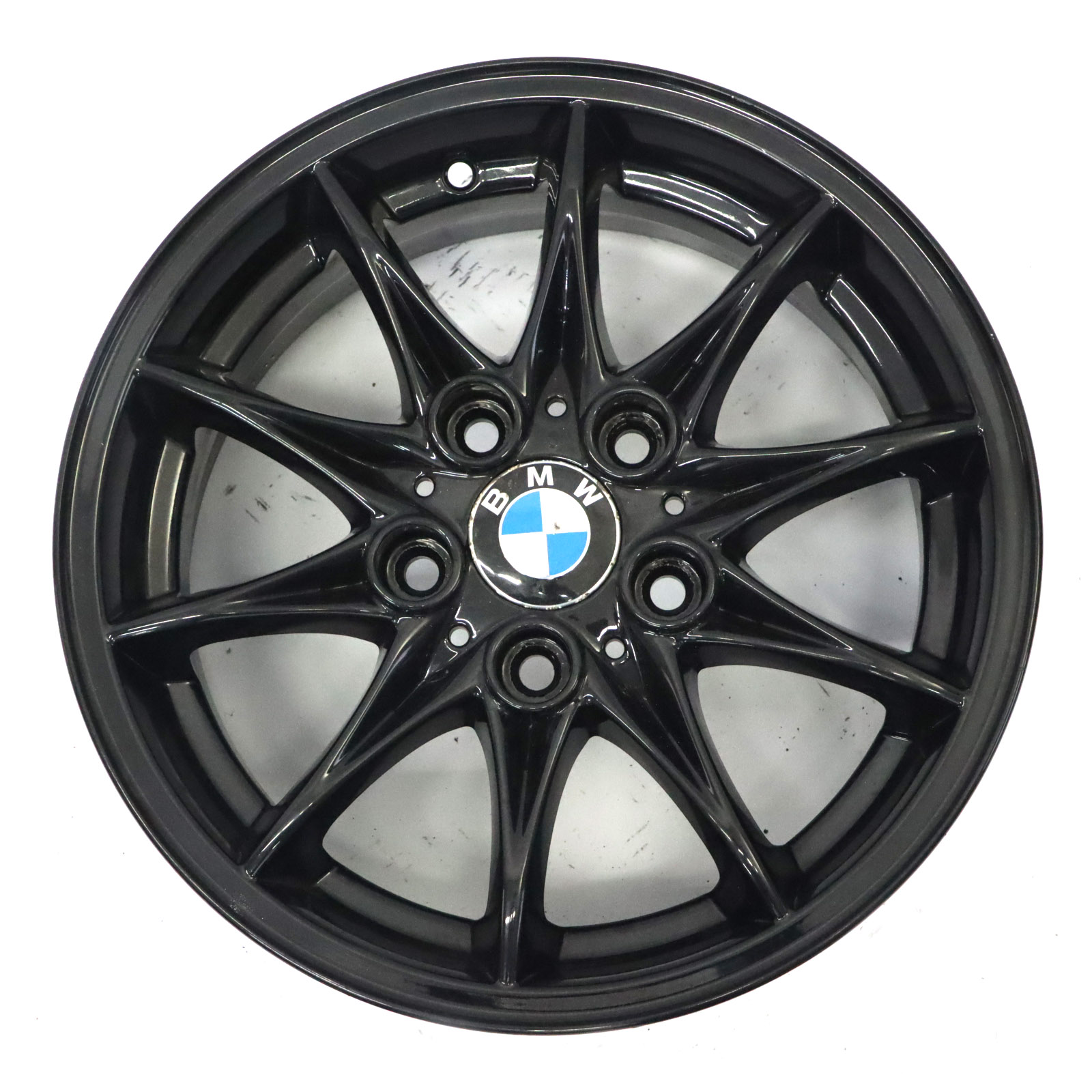 BMW Z4 E85 Jante Alliage Noire 16" Rayon Étoile 104 ET:47 7J 6758189