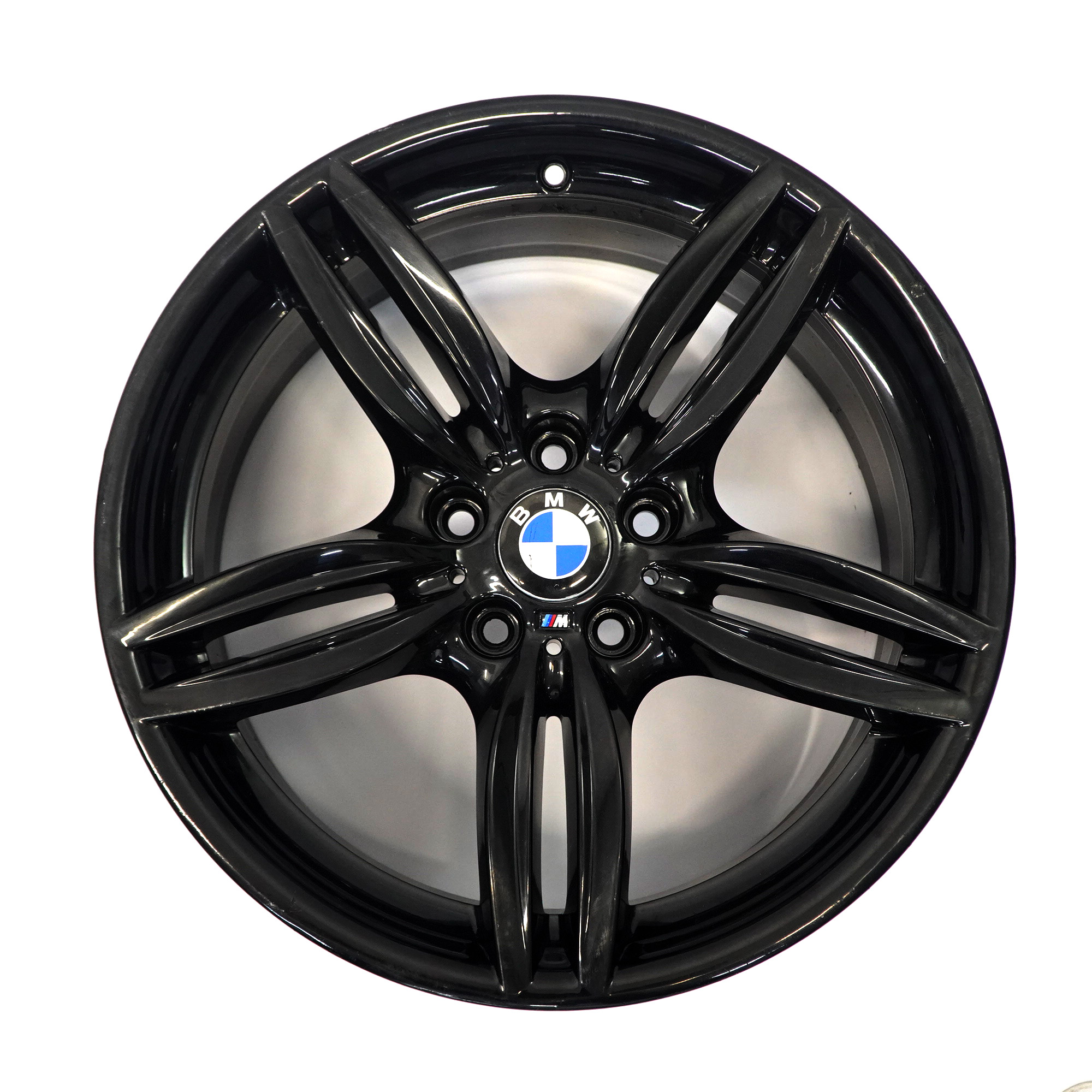 BMW F10 F11 F12 Jante avant en alliage noir 19" 8,5J M Double rayon 351 7842652