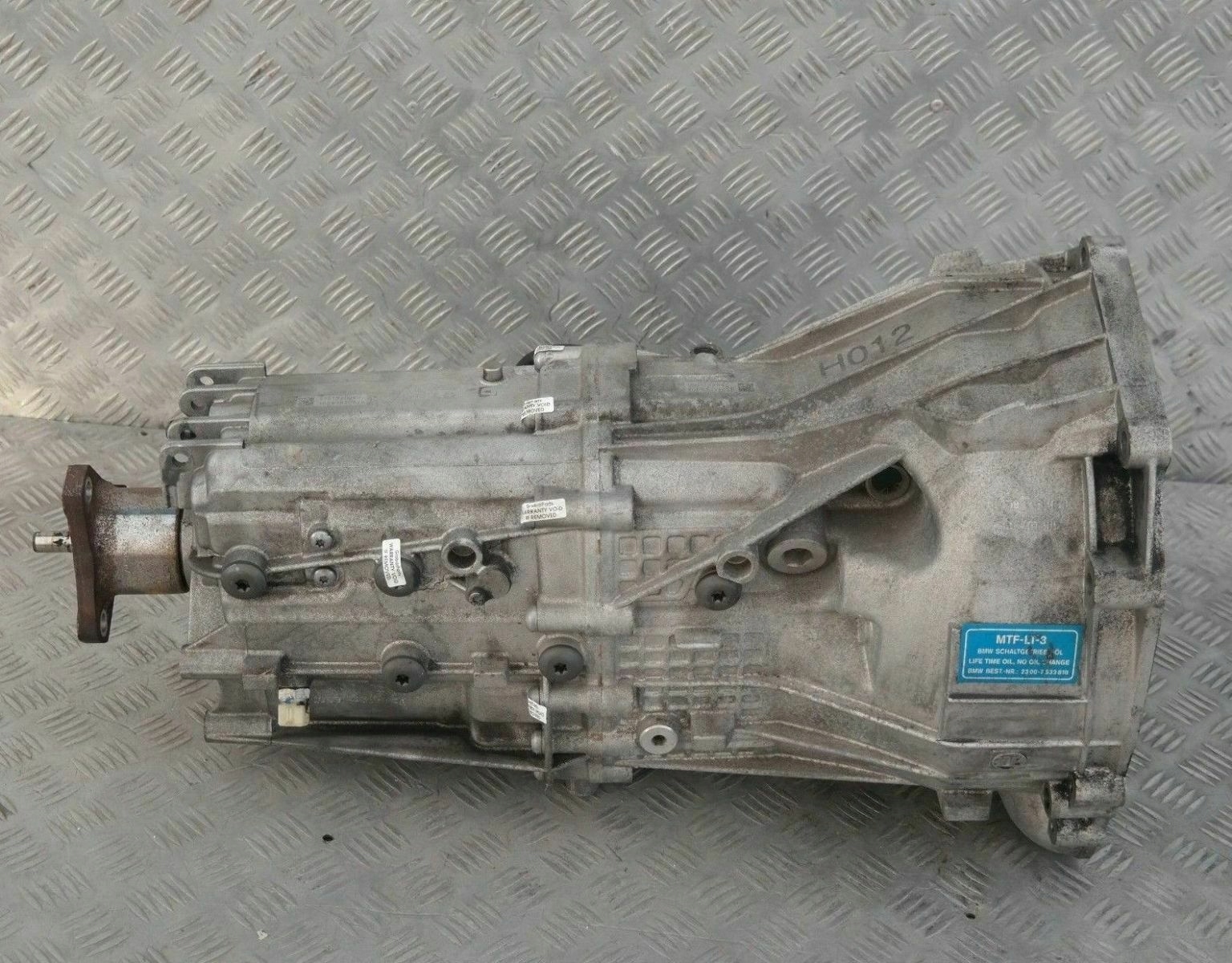 BMW E60 E61 LCI 520d N47 H012 Boite de Vitesses Manuelle GS6-37DZ Garantie