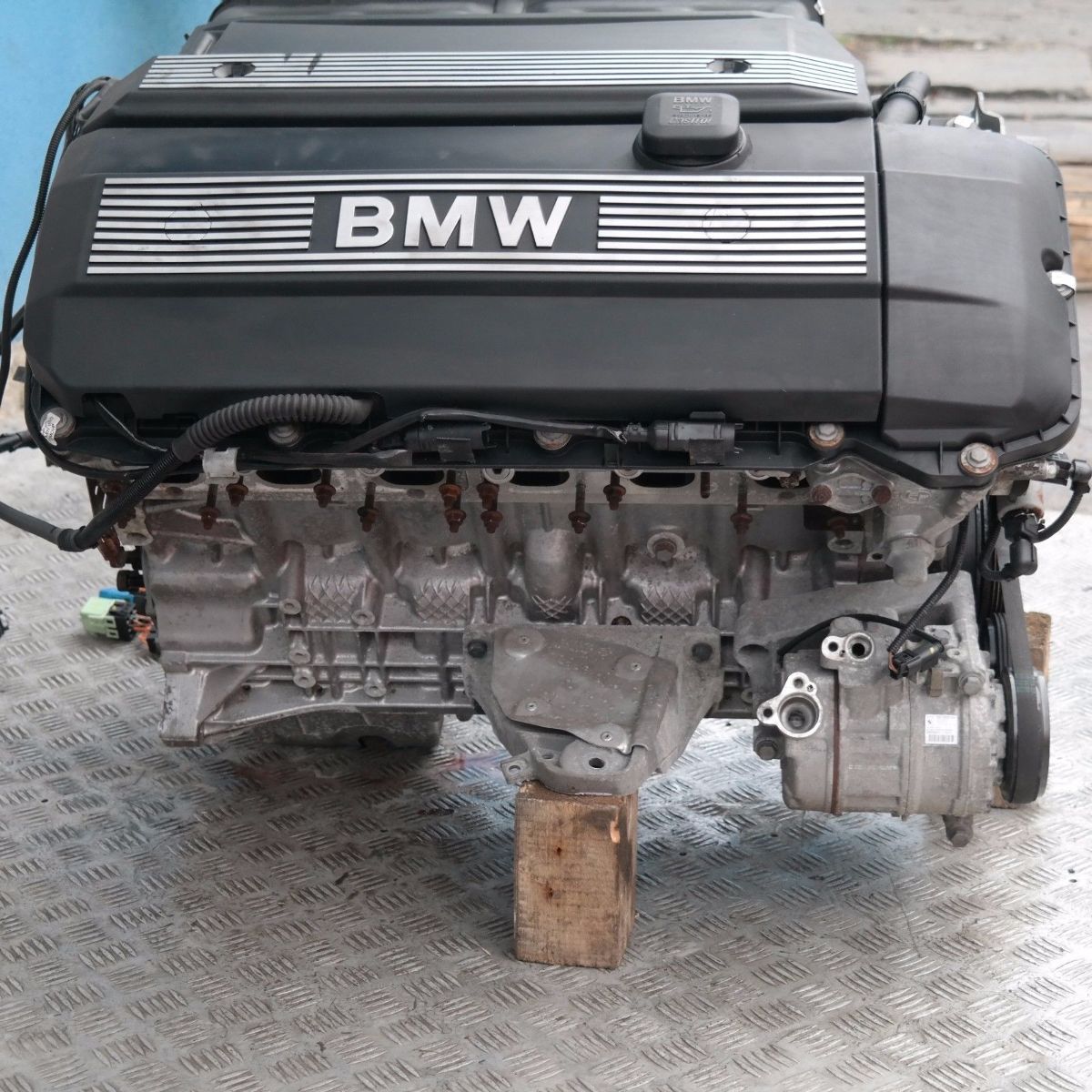 BMW E39 E60 Completer Moteur 520i M54 B22 226S 170PS 159 000 Km , Garantie