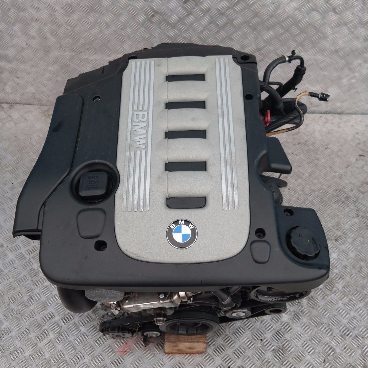 BMW Serie E65 Moteur Complet 730d M57N 306D2 204CV  65k miles GARANTIE