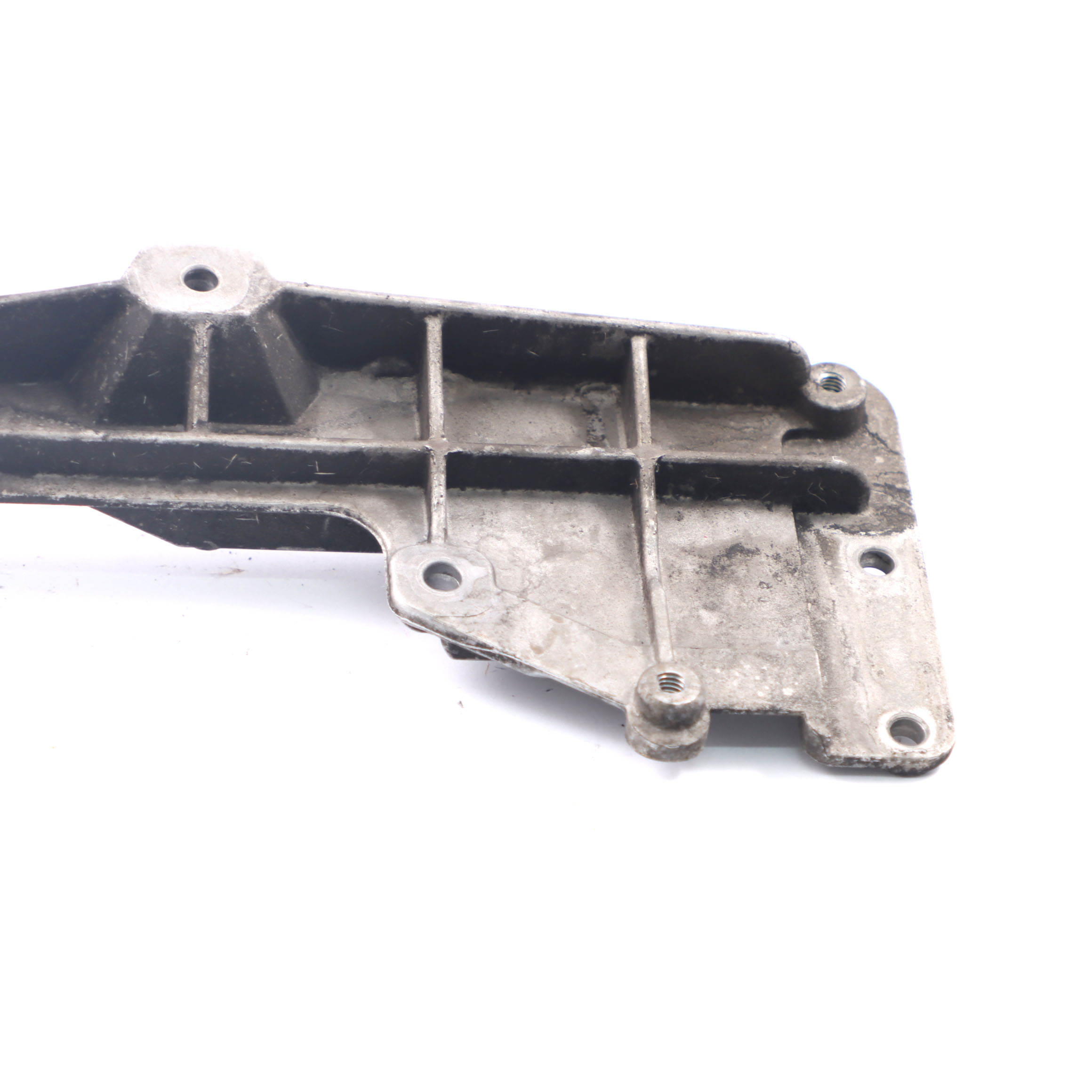 Support moteur Volkswagen Passat B6 Golf 5 Audi A3 8P 2.0 TDI Support 03G131159