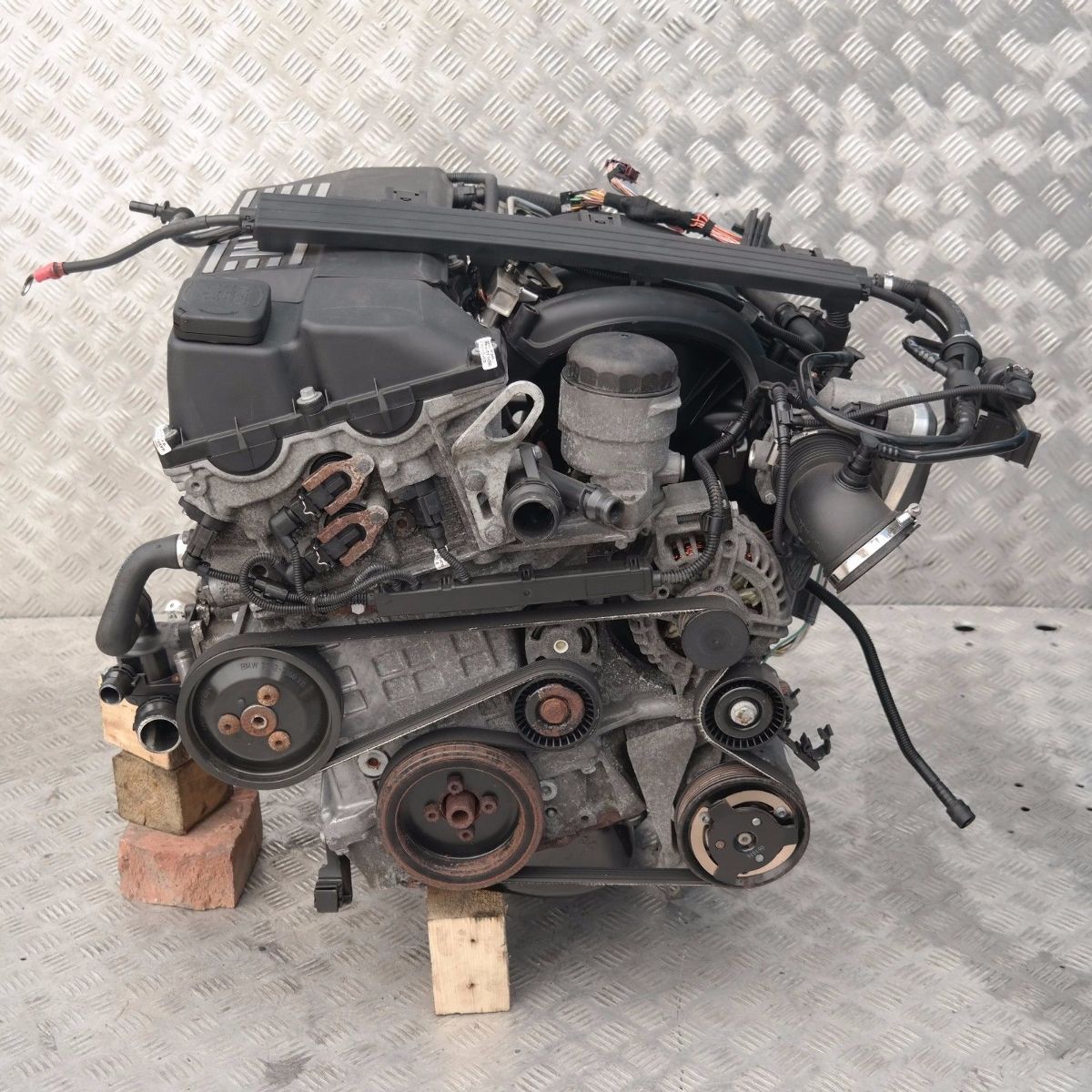 BMW 1 3 Serie e87 e90 116i 316i Moteur Complet NOUVAU DISTRIBUTIONS GARANTIE