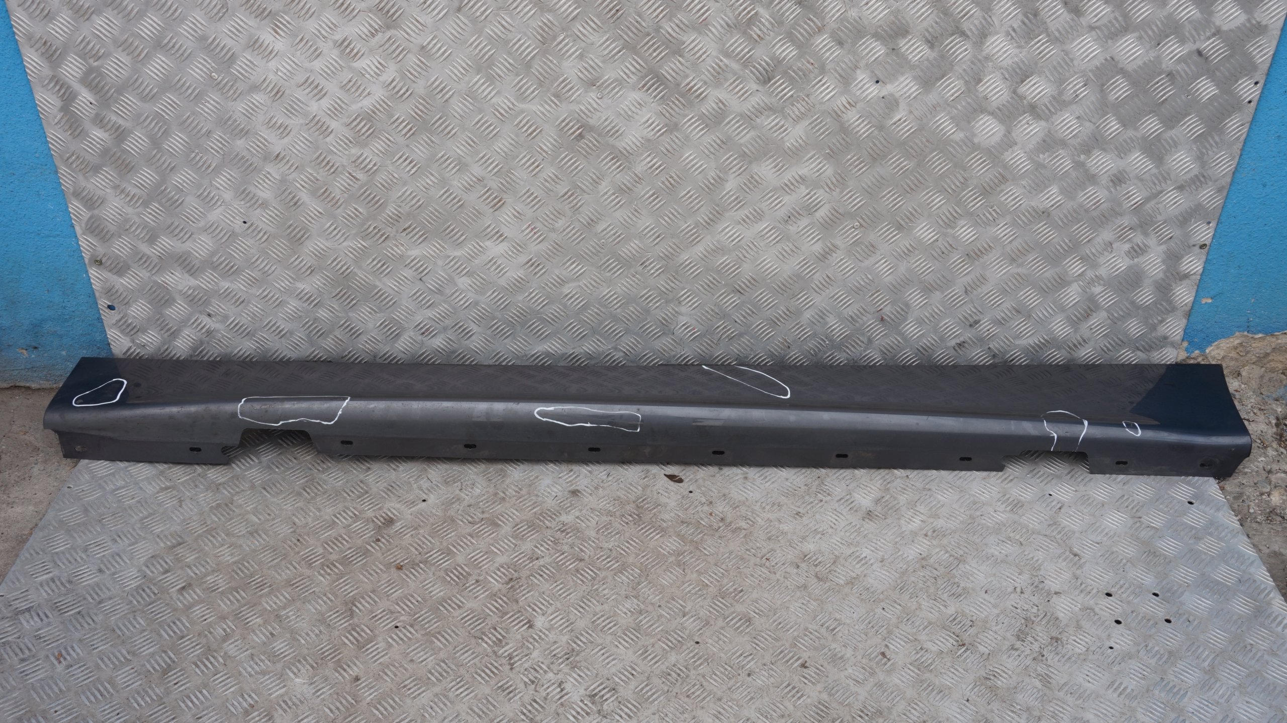 BMW 1 e E87 Bas de porte Couverture Seuil a gauche Mousseux Graphite Metallique