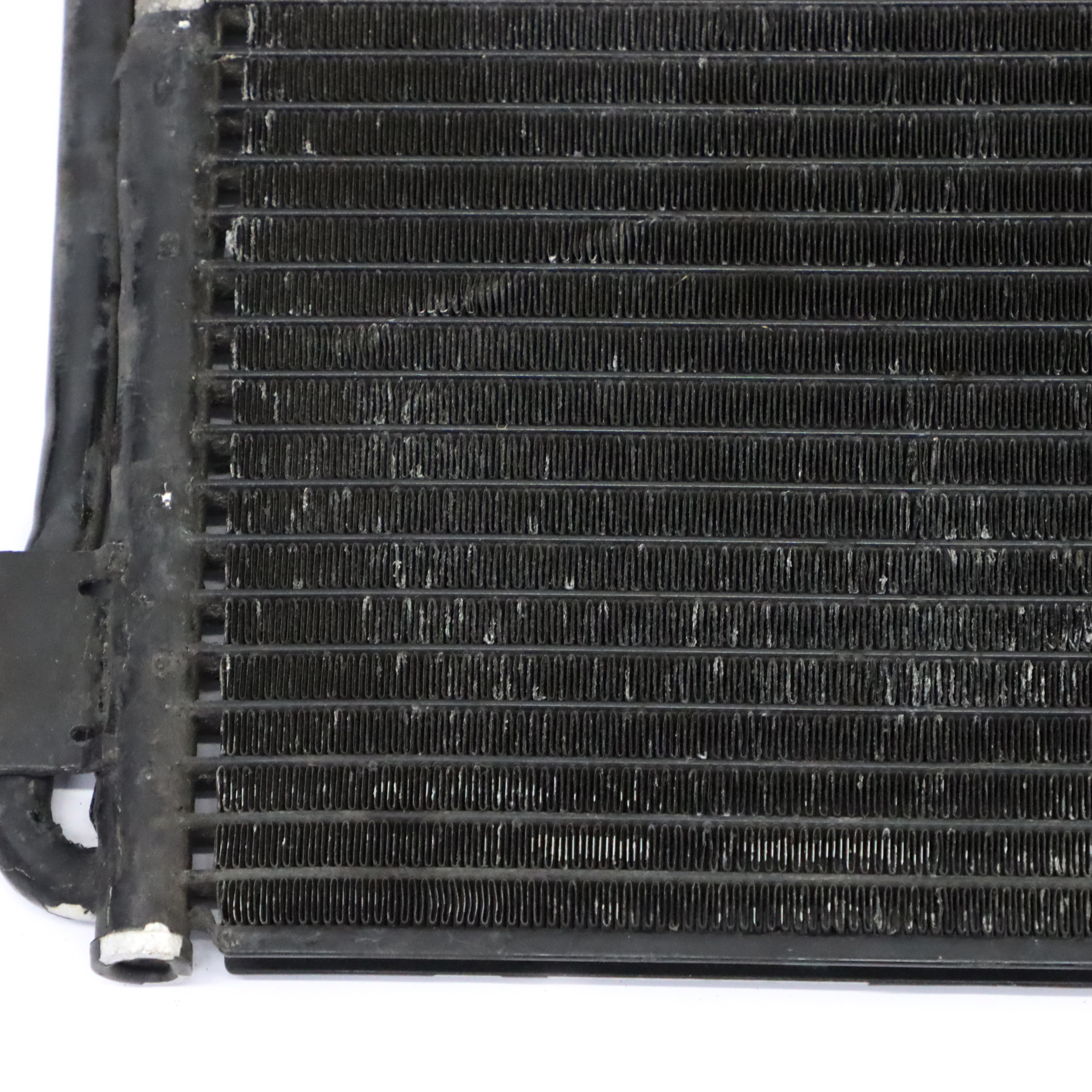 Audi A3 8P Radiateur Refroidisseur d'eau Climatisation A/C Condenseur 1K0820411H