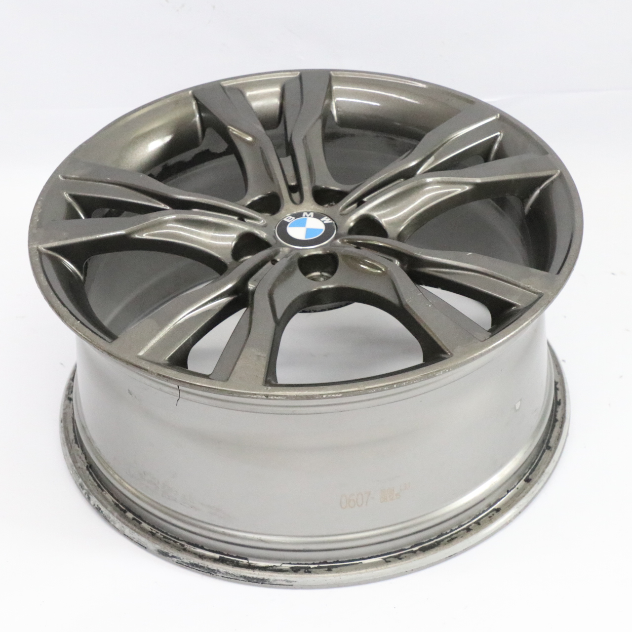 BMW F45 F46 Jante en alliage gris ferrique 18" Y Spoke 484 ET:57 8J 6855093