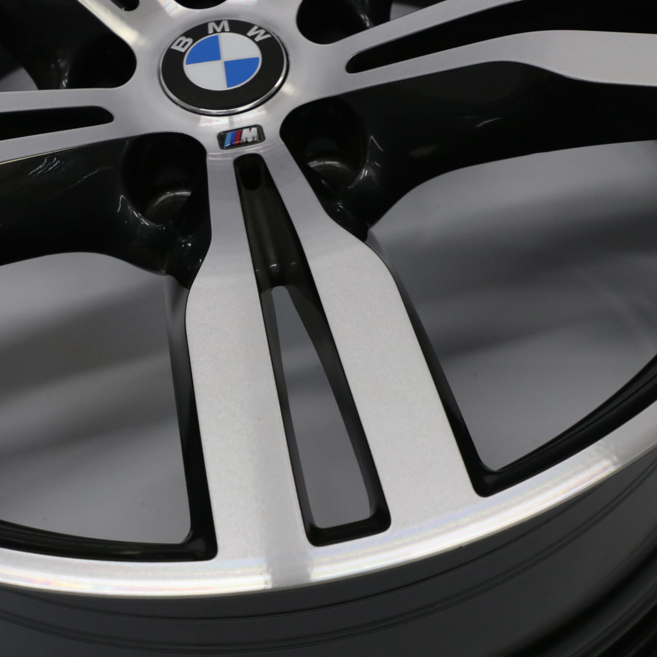 BMW G11 G12 Jante Alliage Ferricgrey 8,5J 20" ET:25 M Double Spoke 648 7850581