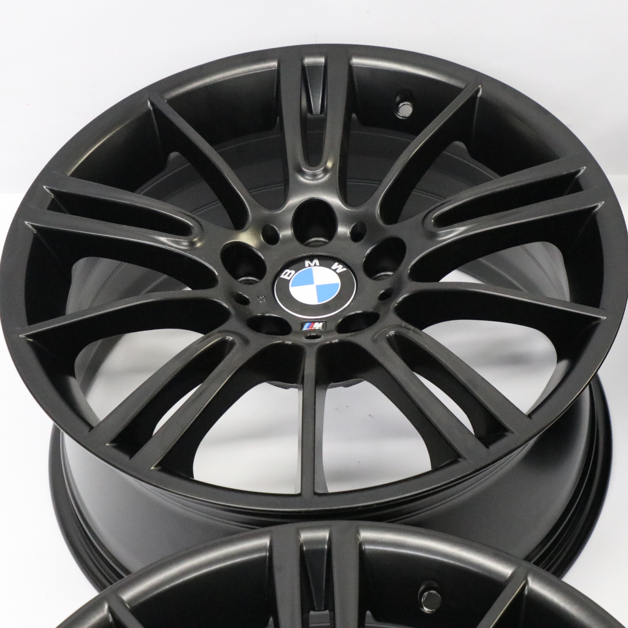 BMW E90 E91 E92 E93 Set complet 4x jante noire 18" M Spider Spoke 193