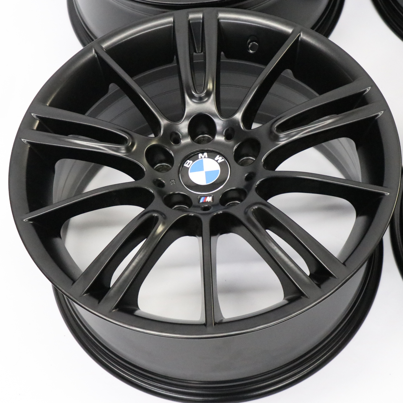 BMW E90 E91 E92 E93 Set complet 4x jante noire 18" M Spider Spoke 193