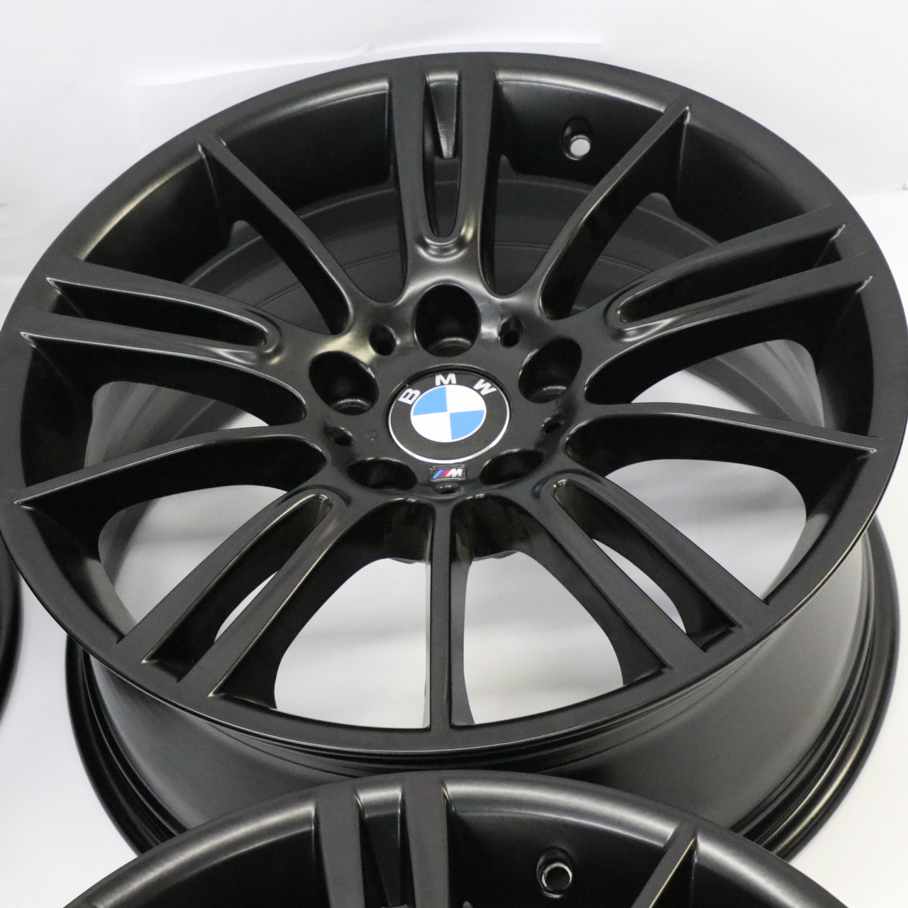 BMW E90 E91 E92 E93 Set complet 4x jante noire 18" M Spider Spoke 193