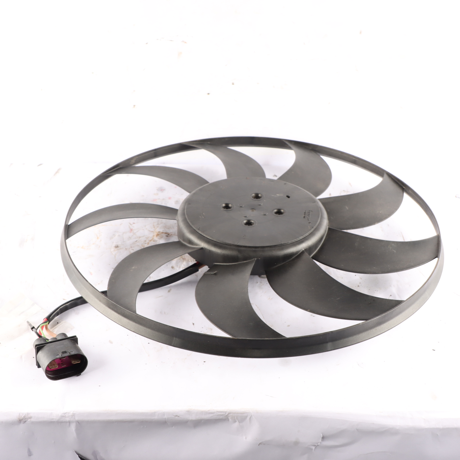 Moteur ventilateur radiateur Mercedes W177 W247 refroidissement A2479060200