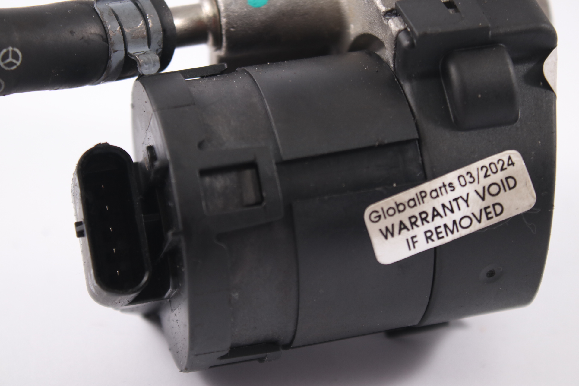 Soupape EGR Mercedes W204 W212 OM642 Recirculation gaz d'échappement A6421401060