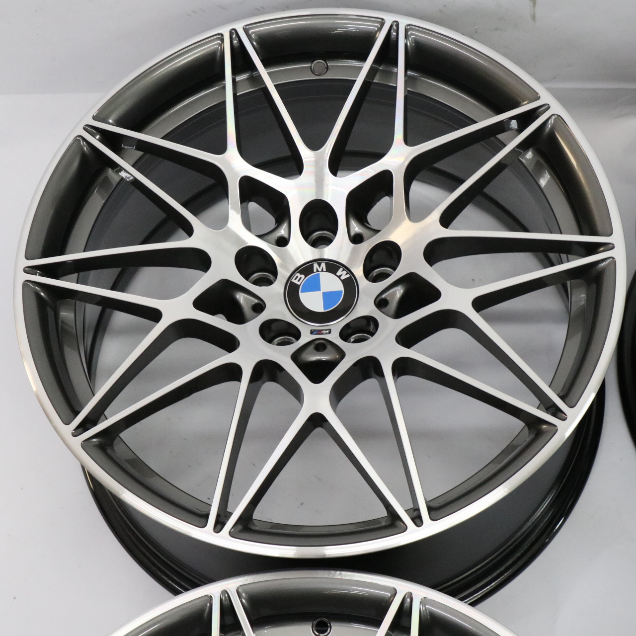 BMW F80 M3 Ferric Grey 4X Jante Alliage 20" M Star Spoke 666 9J/10J 2287501