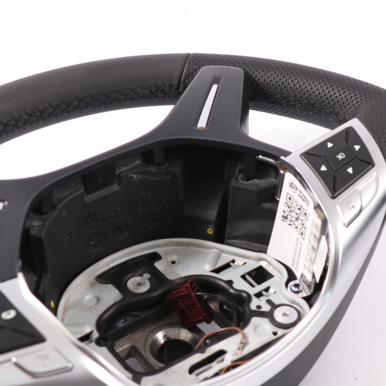 Mercedes W204 NEW Black Leather Steering Wheel Multifunction A2464601503