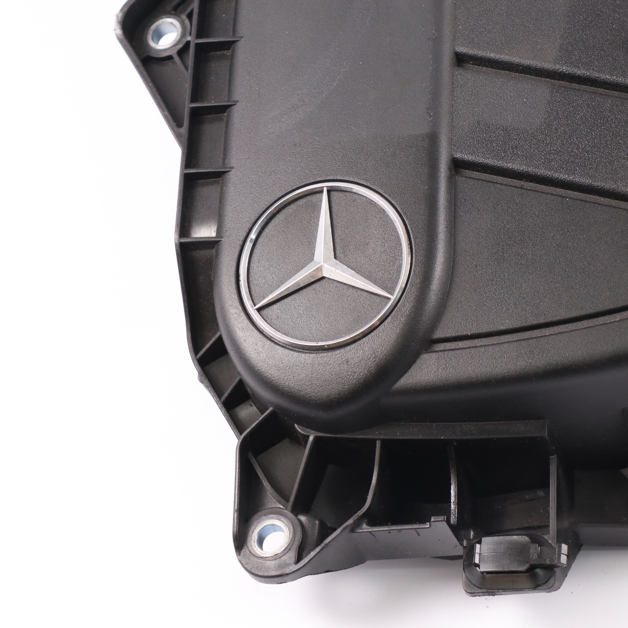 Mercedes W205 OM626 Panneau du couvercle du moteur A6260100067