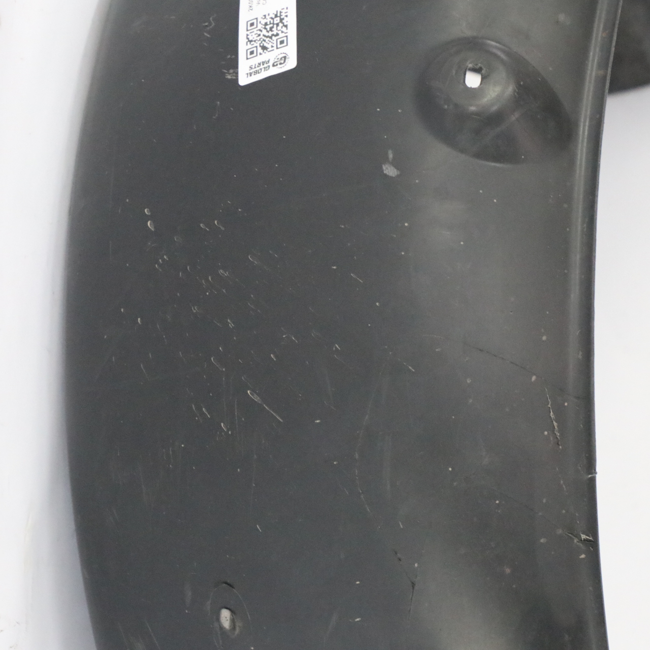 Audi A6 C6 FL Protection de passage de roue arrière gauche 2K0810971D