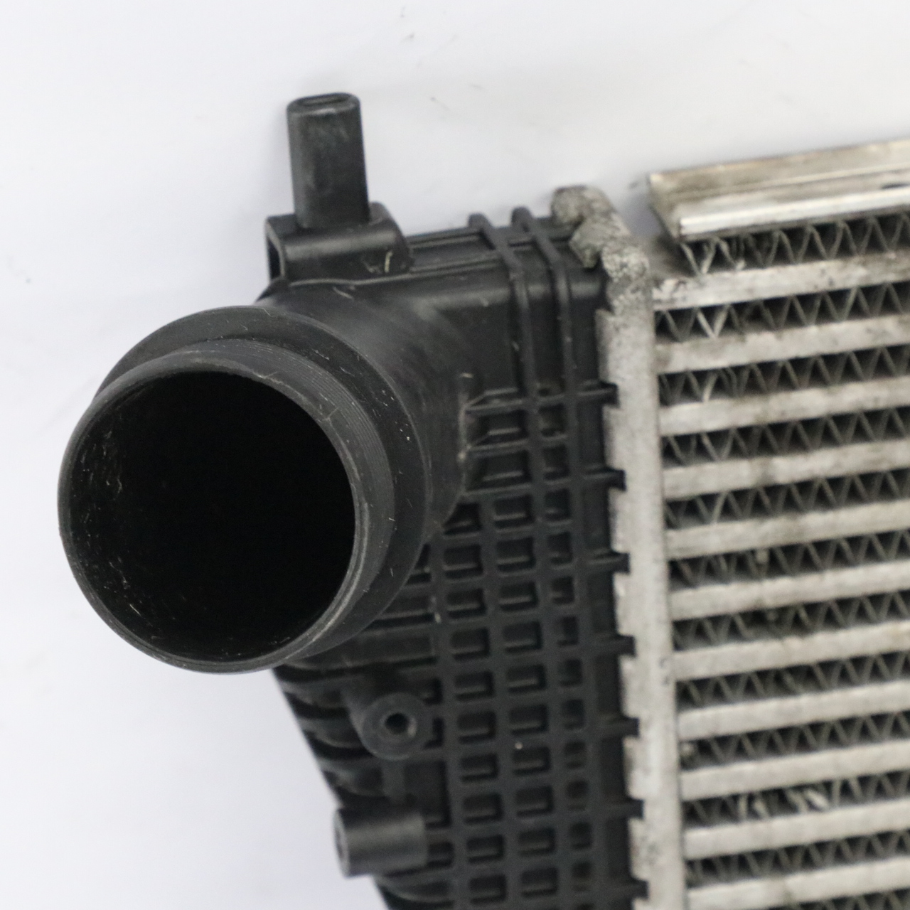 Volkswagen VW Sharan 7N Intercooler Radiateur Unité refroidissement 3C0145805AM