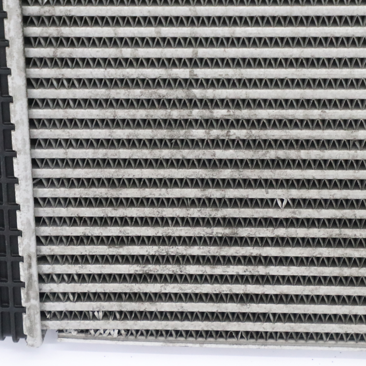 Volkswagen VW Sharan 7N Intercooler Radiateur Unité refroidissement 3C0145805AM