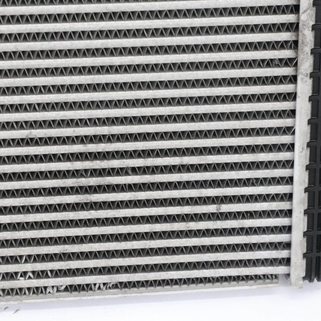 Volkswagen VW Sharan 7N Intercooler Radiateur Unité refroidissement 3C0145805AM