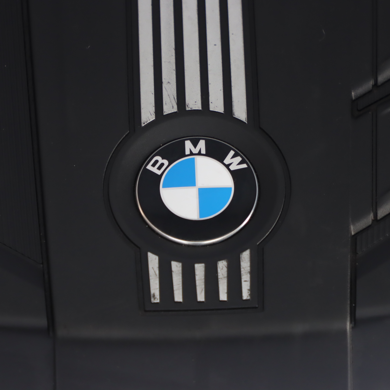 BMW F10 F11 N47N Diesel Couvercle acoustique Garniture panneau supérieur 7802847