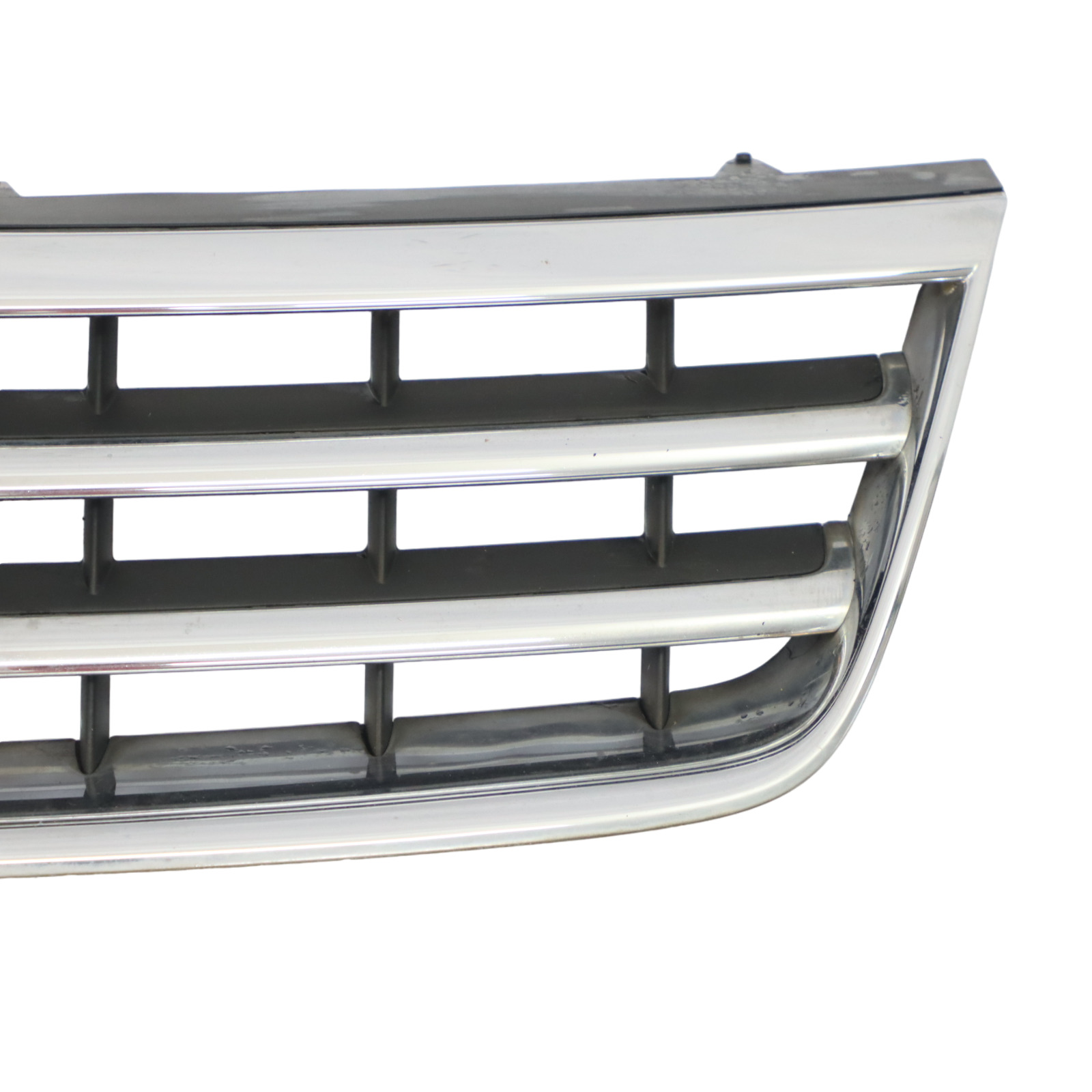 Volkswagen VW Touareg 7L Pare-chocs Grille Panneau Avant Centre Noir 7L6853651C