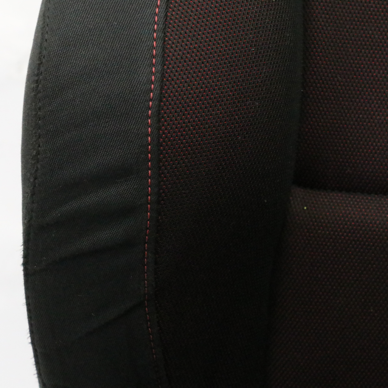 BMW E81 M Sport Front Right O/S Seat Cloth Fabric Network Cranberry Red