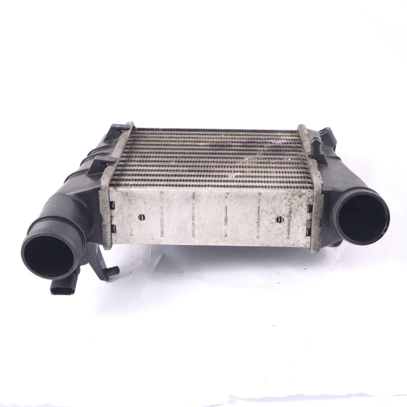 Audi A4 B7 Charge d'Air Intercooler Radiateur Turbo Gauche 8E0145805T