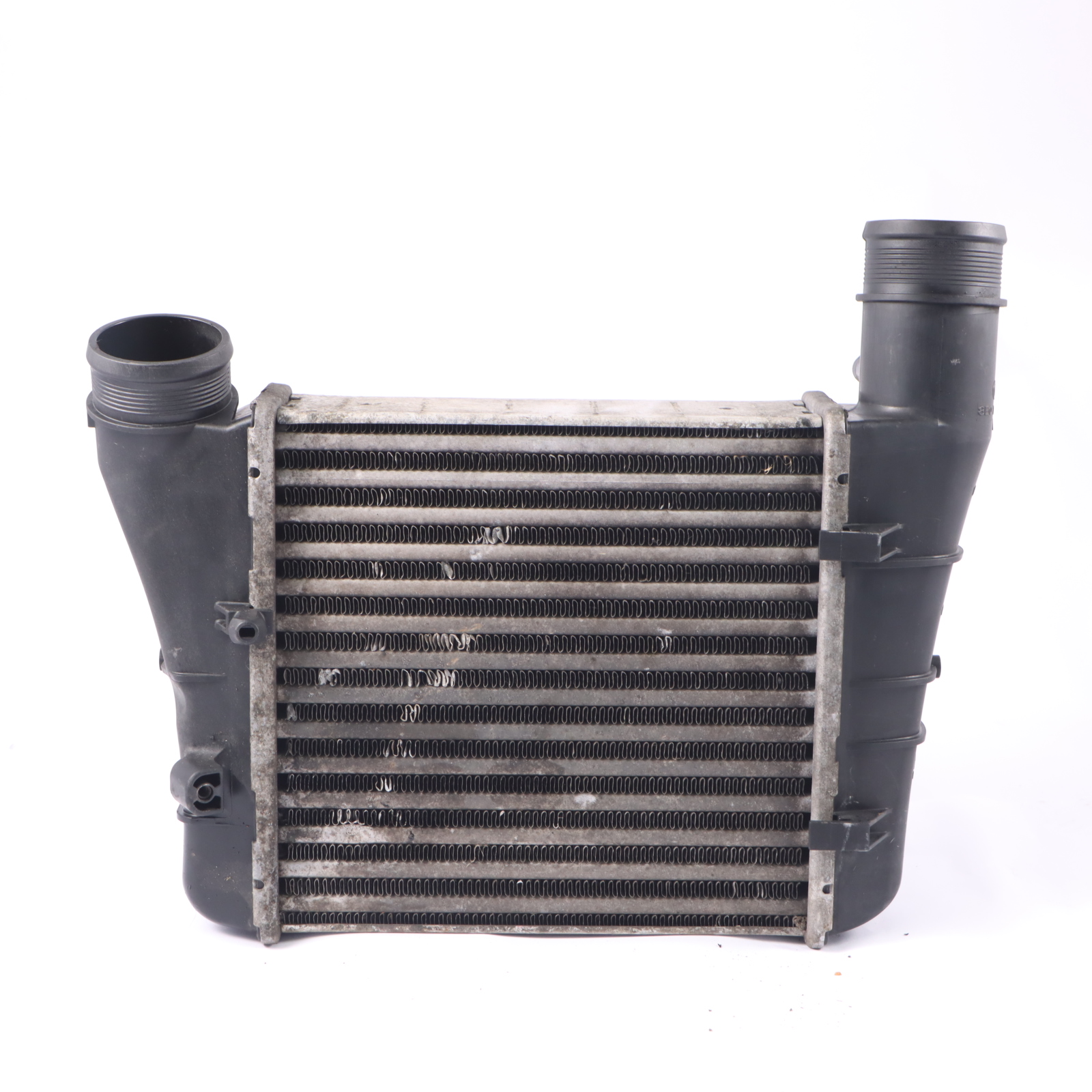 Audi A4 B7 Charge d'Air Intercooler Radiateur Turbo Gauche 8E0145805T