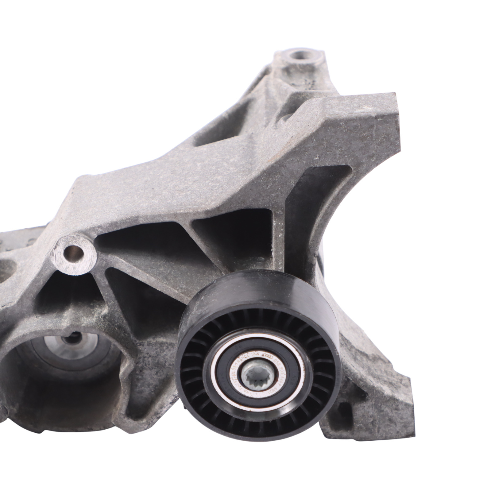 Audi A5 8T 2,0 TDI Support pompe carburant pour alternateur 03L903143R