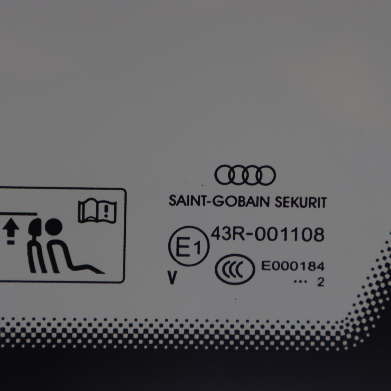 Audi A6 C7 Vitres latérales arrière Triangle teinté droite 4G5845300H