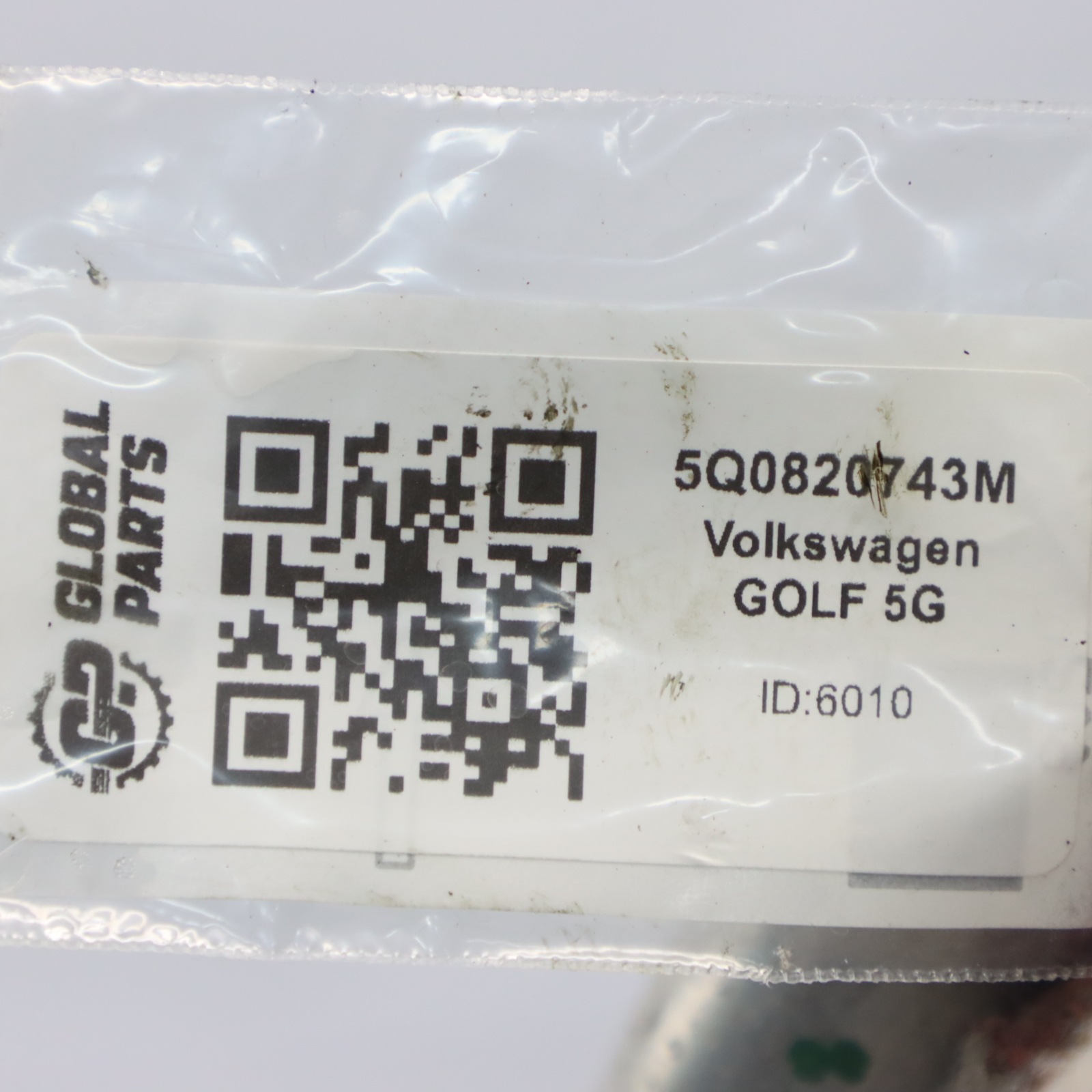 Volkswagen Golf VII Tuyau de climatisation A/C Line 5Q0820743M