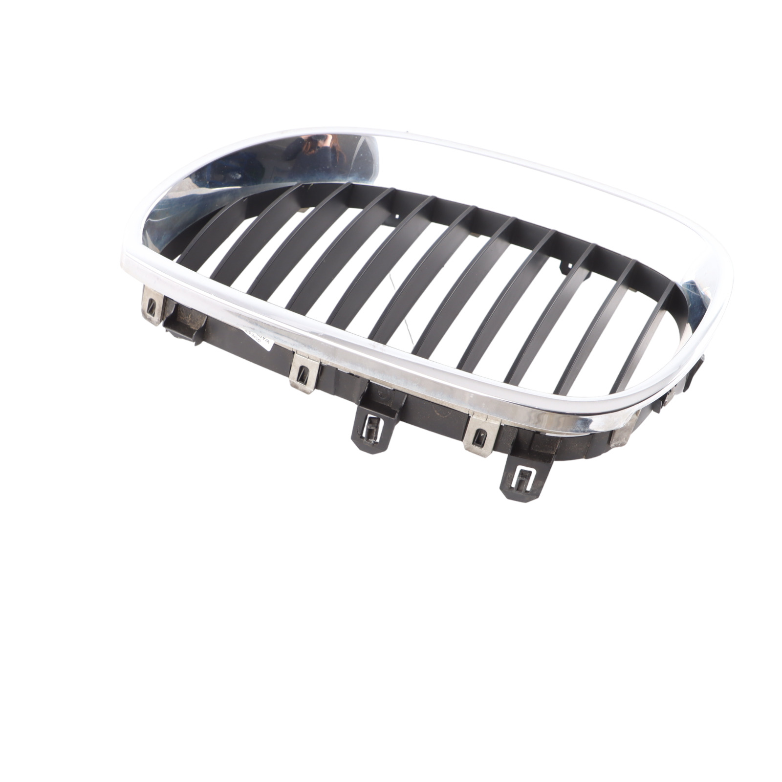 BMW E60 E61 LCI Grille d'entree d'air gauche chromee 7065701