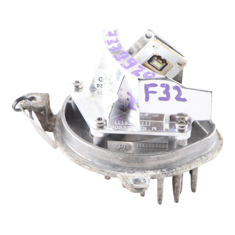 BMW F32 F80 Module de commande de l'éclairage d'angle LED gauche 7379920