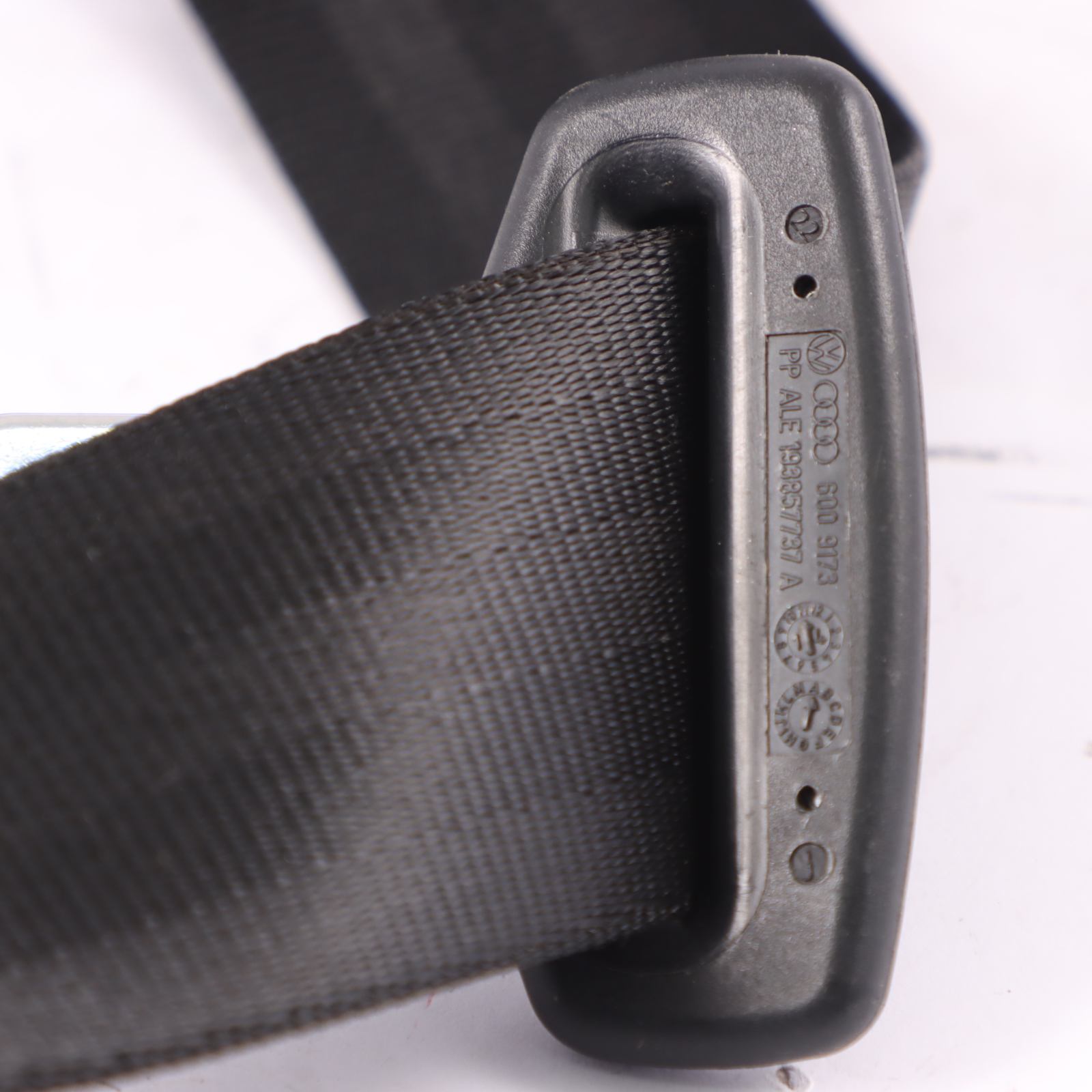 Audi Q5 8R Ceinture de sécurité arrière droite gauche noire 8R0857805K