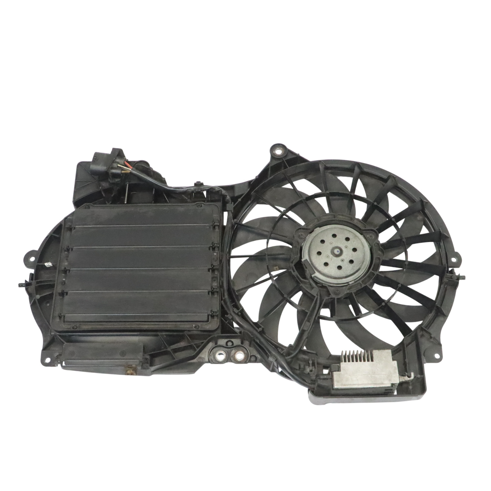 Audi A6 C6 2.0 TDI CAHA Diesel Diffuseur Ventilateur de radiateur 4F0121003P