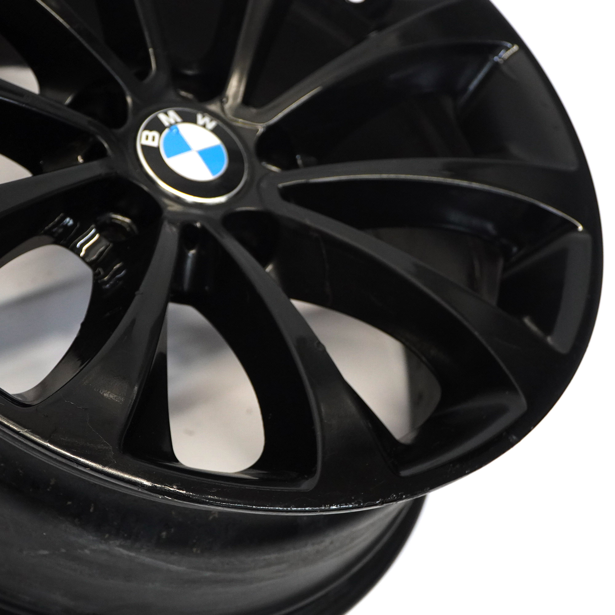 BMW F10 F11 F12 Roues noires en alliage 18" 8J ET:30 Turbine Style 6857665