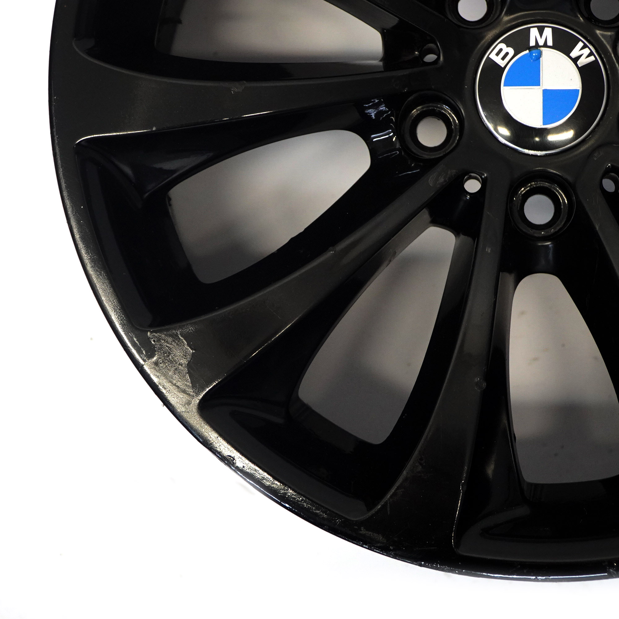 BMW F10 F11 F12 Roues noires en alliage 18" 8J ET:30 Turbine Style 6857665