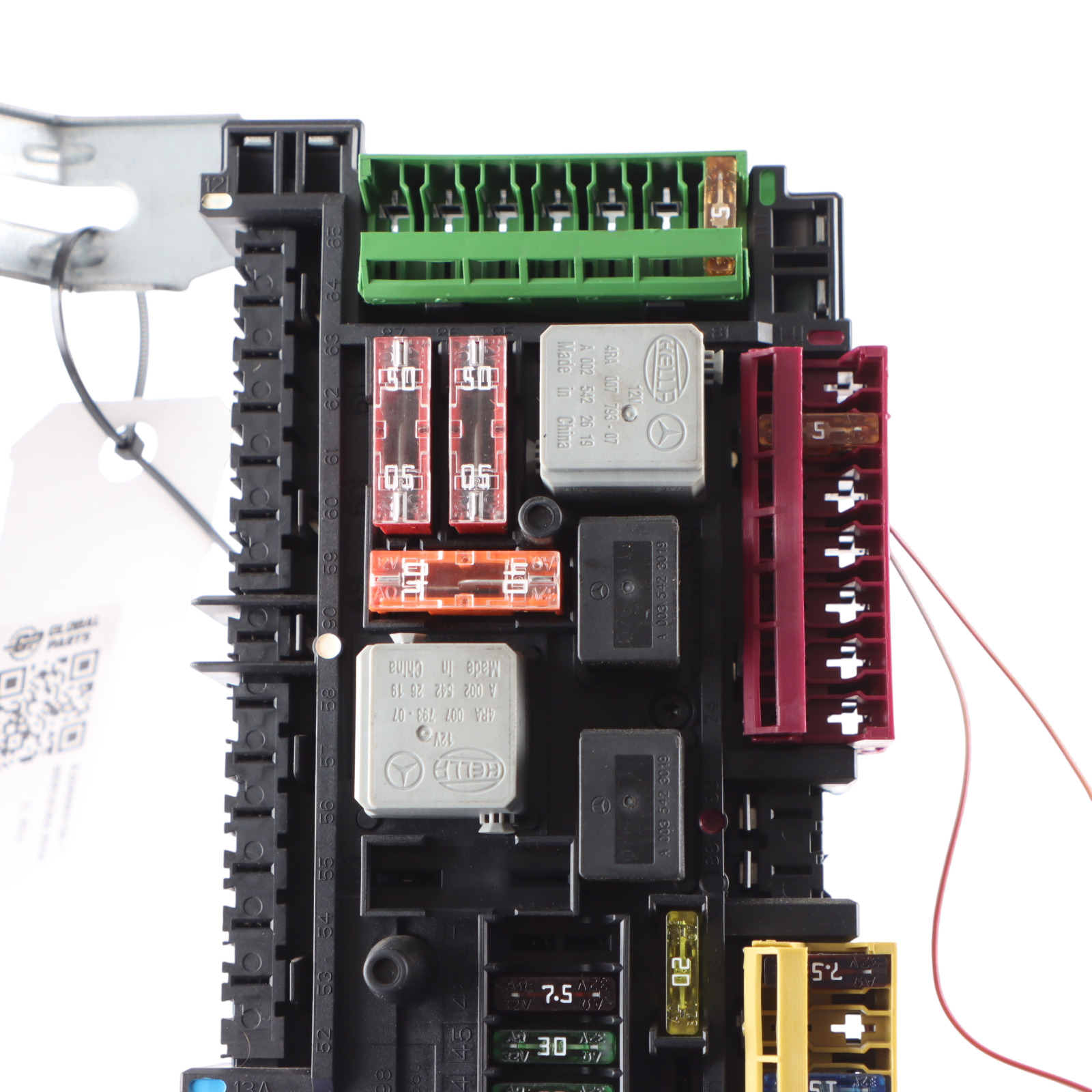 Mercedes W204 SAM Module de contrôle Boîte à fusibles Relais arrière A2049060105