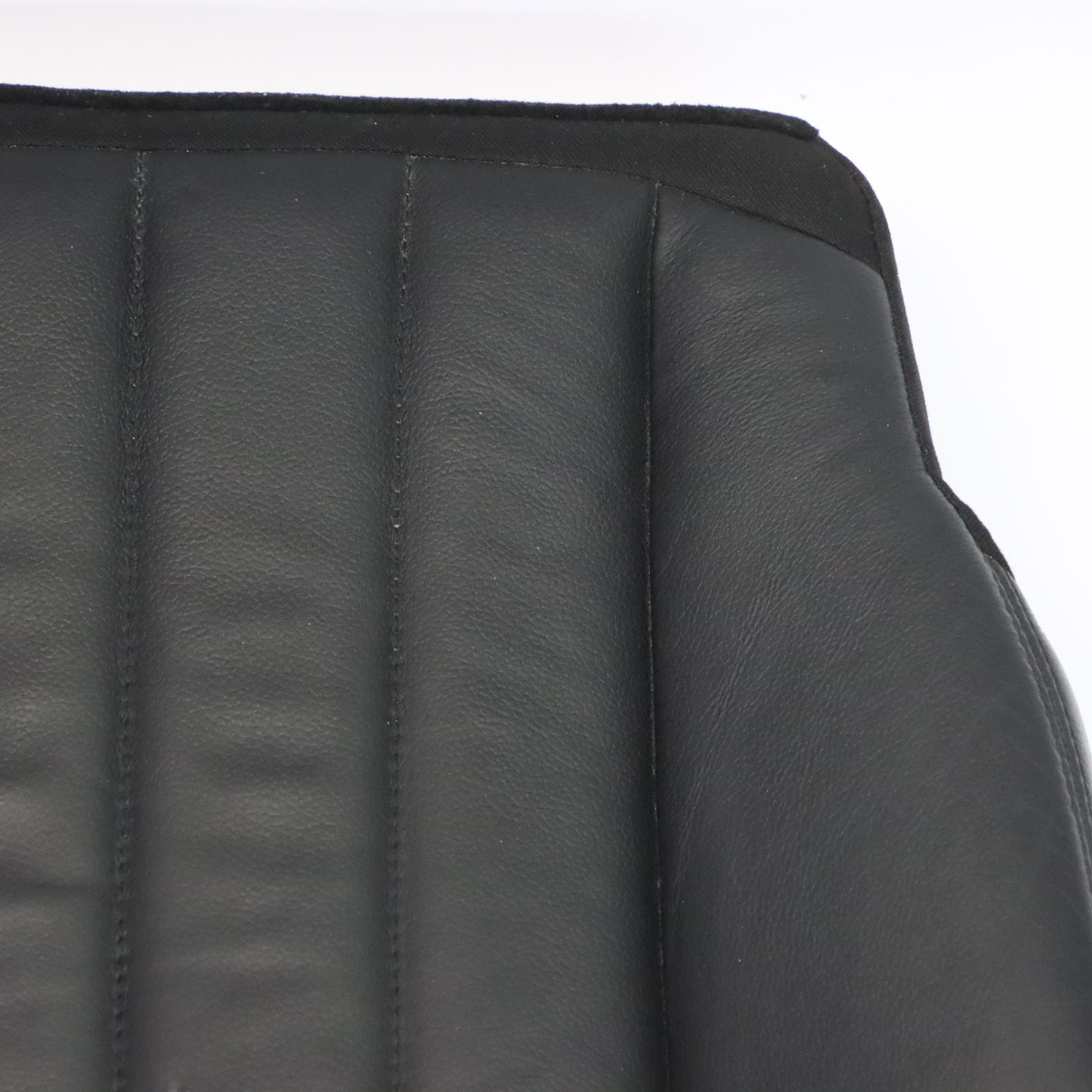 Mercedes R350 V251 Coussin de siège avant gauche Cuir Noir A2519103946