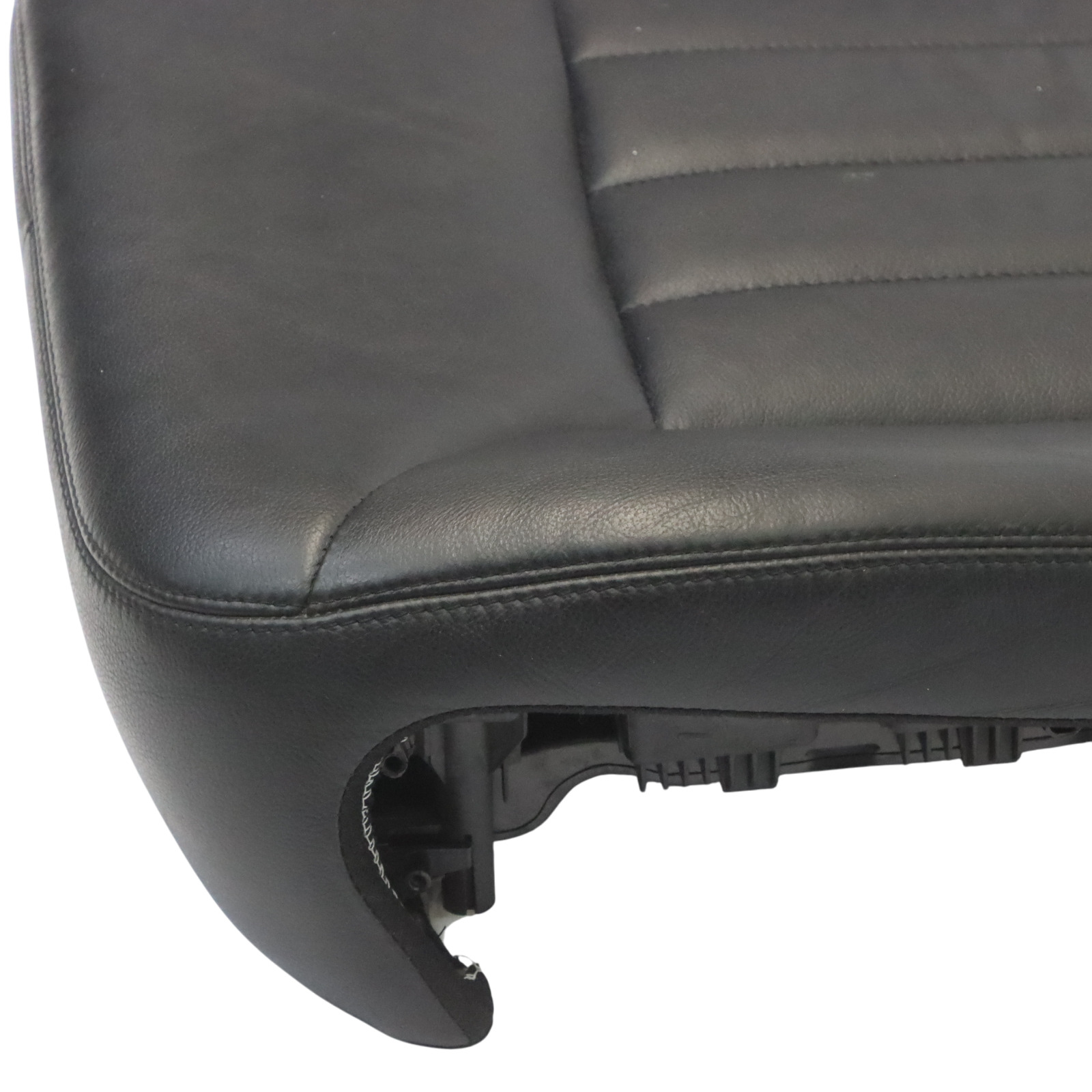 Mercedes R350 V251 Coussin de siège avant gauche Cuir Noir A2519103946