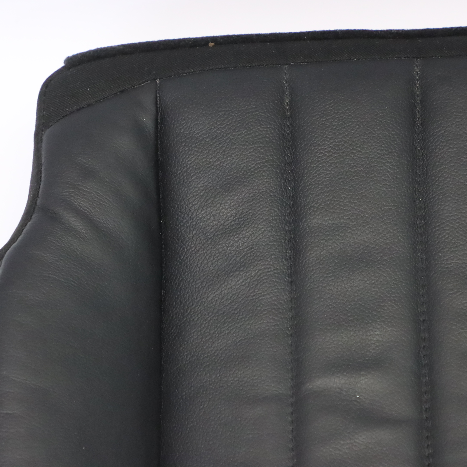 Mercedes R350 V251 Coussin de siège avant gauche Cuir Noir A2519103946