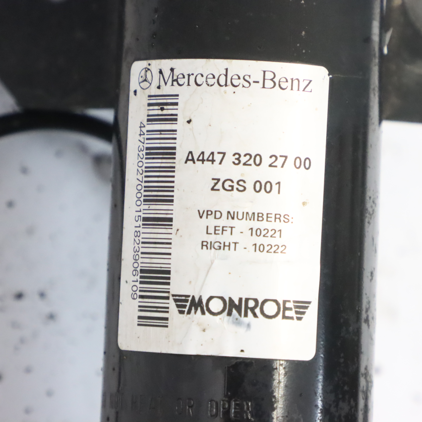 Mercedes W447 Suspension avant droite jambe disque de frein étrier moyeu de roue