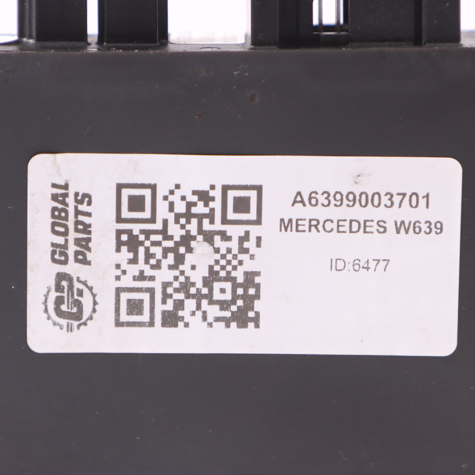 Mercedes W639 Module de contrôle de la pression des pneus A6399003701