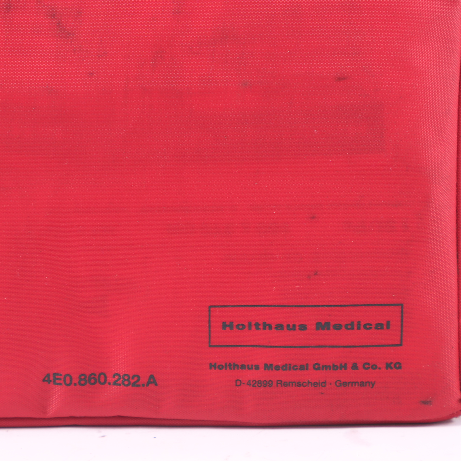 Audi A7 4G8 Kit premiers soins d'urgence Pochette bandages Sac rouge 4E0860282A