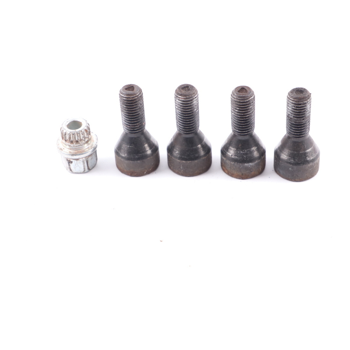 BMW E60 E84 E87 E90 Wheel Bolt Set Of Four Black With Adapter Security 2453959