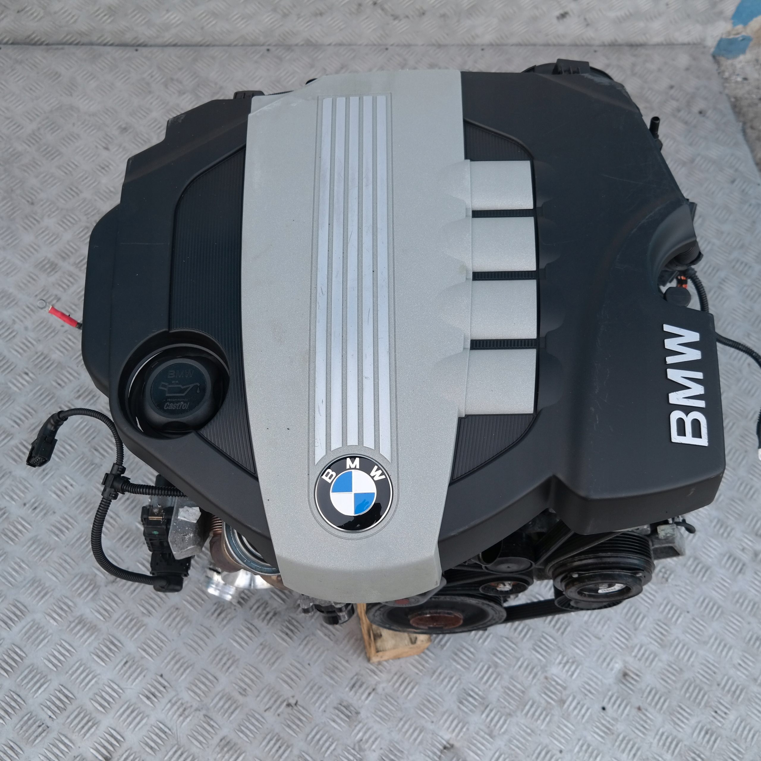 BMW E81 E87 LCI E90 118d 318d N47 Nue Moteur N47D20A Neuf Distribution Garantie