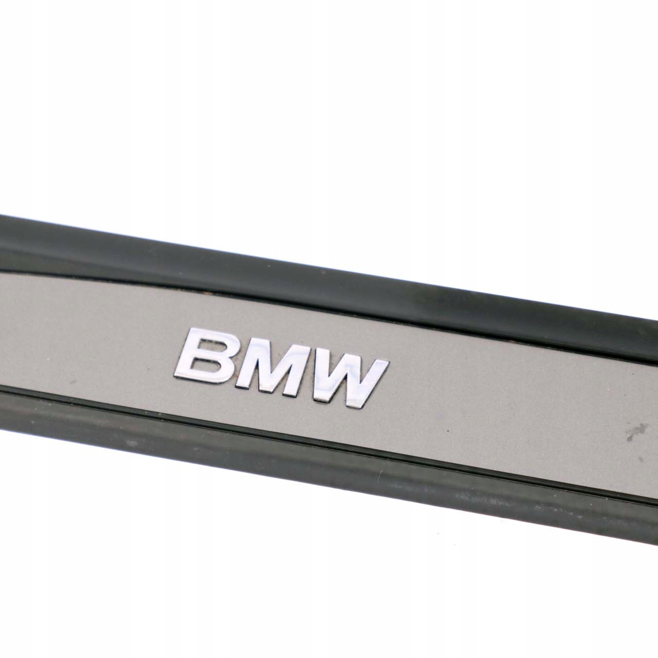 BMW 5 Series E60 E61 Front Right O/S Entrance Cover Trim Strip 7034304