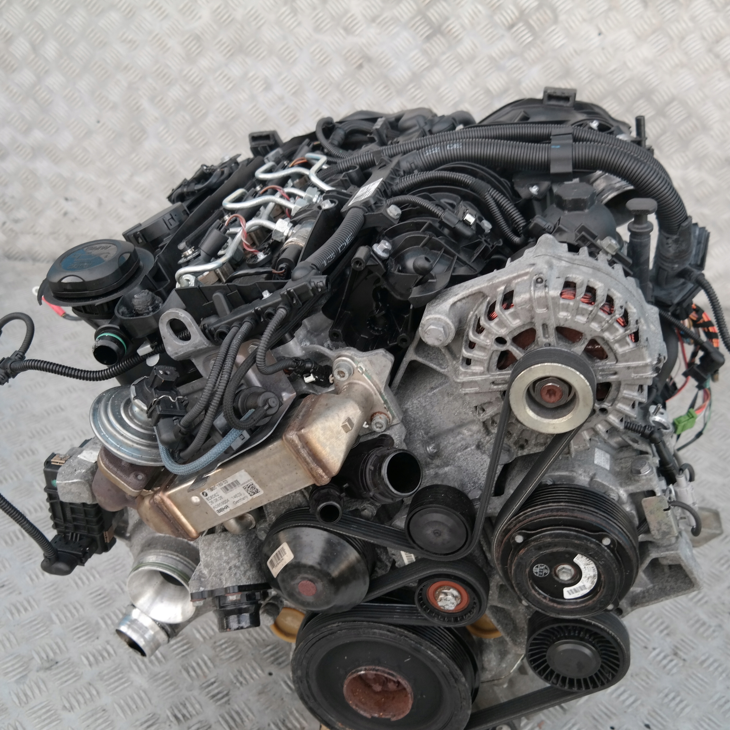 BMW E81 E87 LCI E90 118d 318d N47 Nue Moteur N47D20A Neuf Distribution Garantie