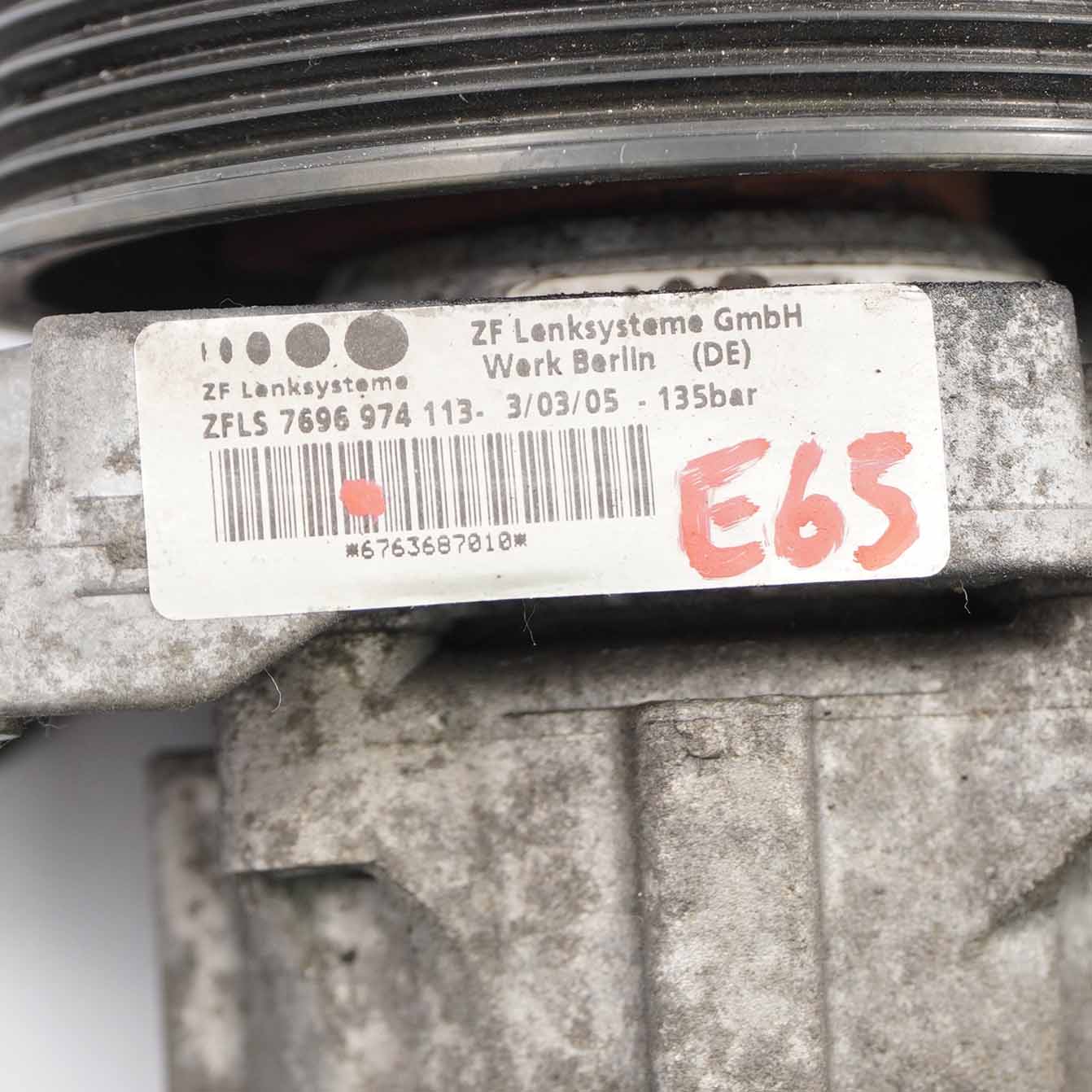 Pompe direction assistée BMW E65 E66 N62 N62N ZF FP-6 Pompe hydraulique 6763687